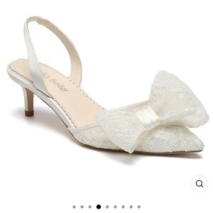Luna Belle Women's Ivory Lace Bow Slingback Heels